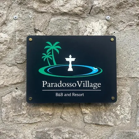 Appart hôtel Paradosso Village *